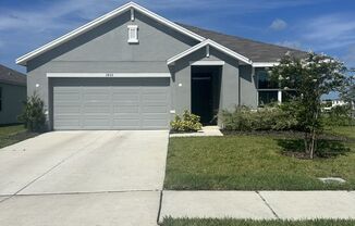 Gorgeous 3-Bedroom, 2-Bathroom Townhouse in Bradenton (JUST REDUCED!!!)