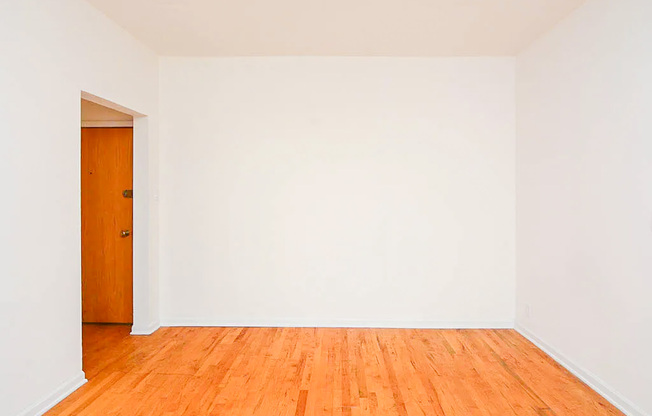 1555 North Mohawk St.