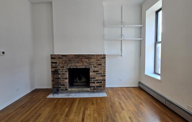 Studio, 1 bath, 375 sqft, $2,100, Unit 1F