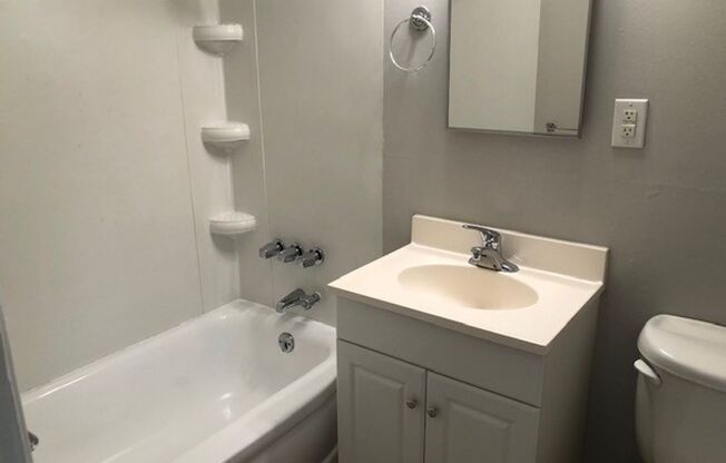 1 bed, 1 bath, 750 sqft, $1,495, Unit 202