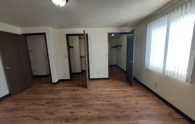 1 bed, 1 bath, 824 sqft, $929