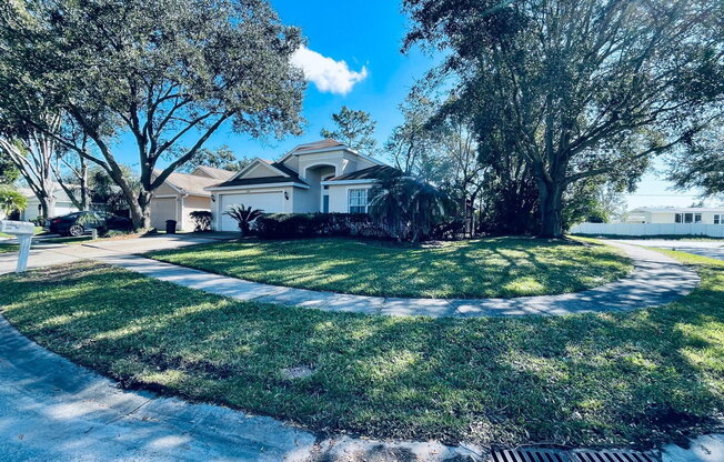 3404 KAYLA CIR