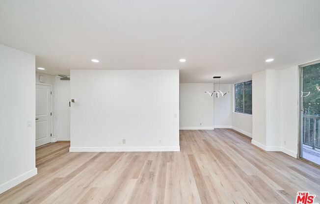 1 bed, 2 baths, 971 sqft, $3,599, Unit 508