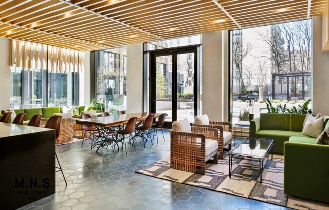 2 beds, 2 baths, $5,357, Unit 1109