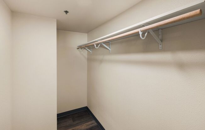 1 bed, 1 bath, 553 sqft, $1,250, Unit 303