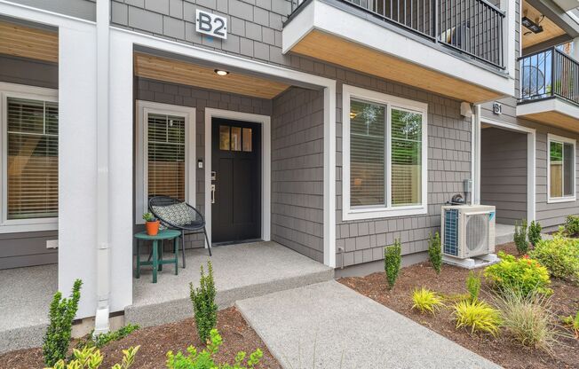 3 Bed | 3.5 Bathroom | 1626 Sq Ft | $3,450