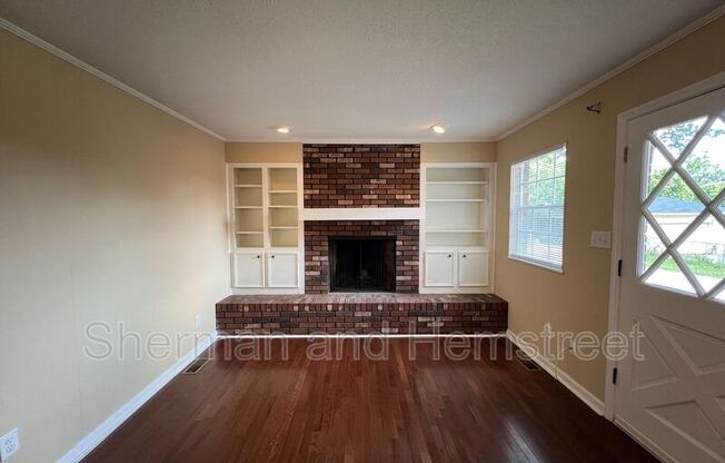 922 BLUEBIRD RD