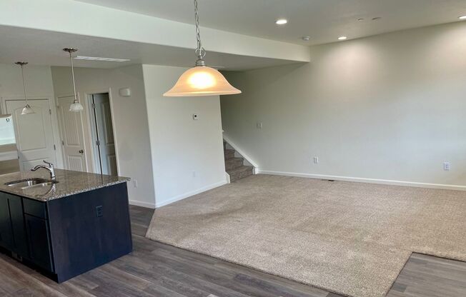 Newly Constructed 3 Bedroom 2.5 Bathroom Townhome w/ Garage & Basement in West Greeley