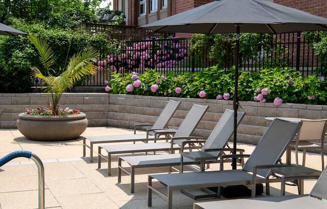 Photo of Pool Seats