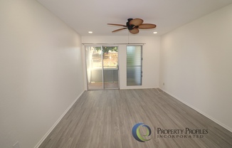 2 beds, 1 bath, $2,300