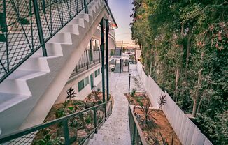 Villa Terrace | 3776