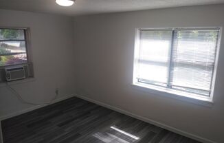 2 beds, 1 bath, 800 sqft, $850, Unit 110 A