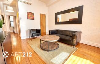 3 beds, 1 bath, 1,300 sqft, $6,800, Unit 3