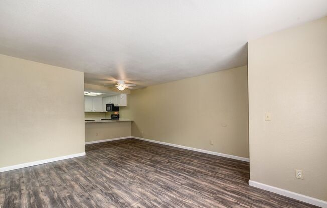 1 bed, 1 bath, 750 sqft, $1,650, Unit 604