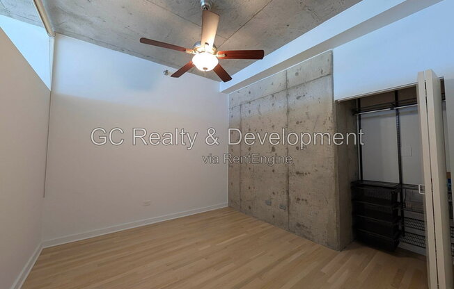 2 beds, 1 bath, 900 sqft, $2,900, Unit 2906