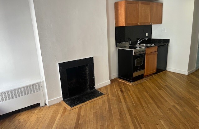113 SULLIVAN ST