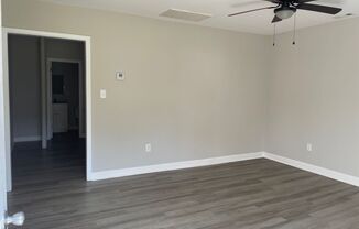 2 beds, 1 bath, $1,000