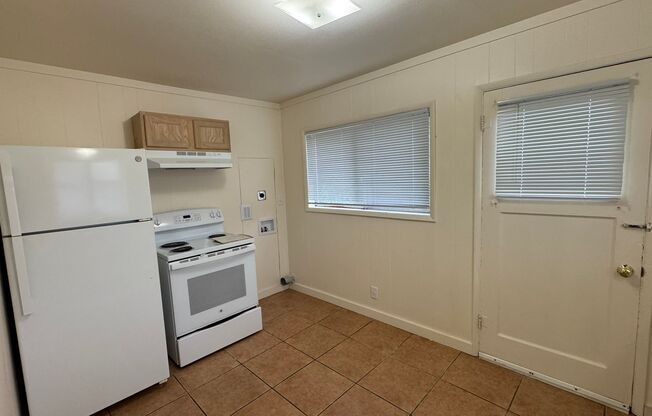 Newly Remodeled 2BD/1BA Home – Fenced Yard & A/C in Every Room!