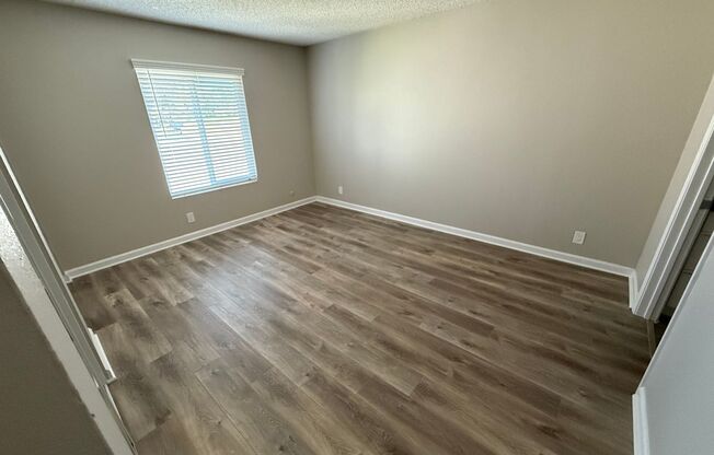 2 beds, 2 baths, 920 sqft, $2,425, Unit 52