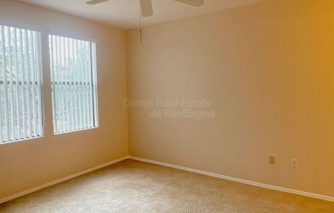 3 beds, 2 baths, 1,286 sqft, $1,695, Unit Apt 2120