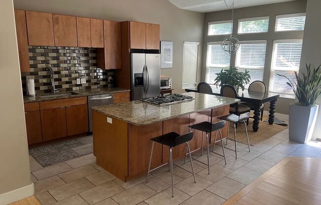 Spacious and Modern 5 Bed, 4 Bath Home