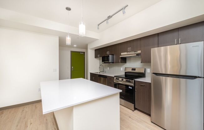 1 bed, 1 bath, $1,800, Unit Unit B405