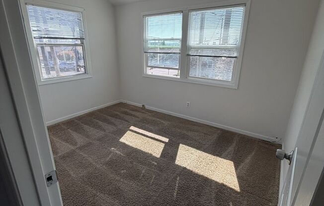902-908 24th Street