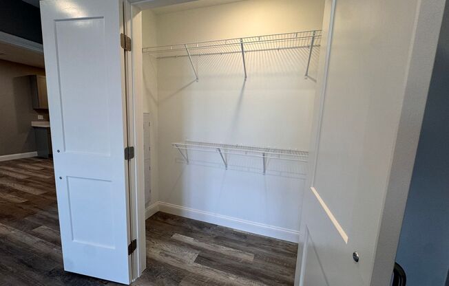 2 beds, 1 bath, 752 sqft, $2,850, Unit 302