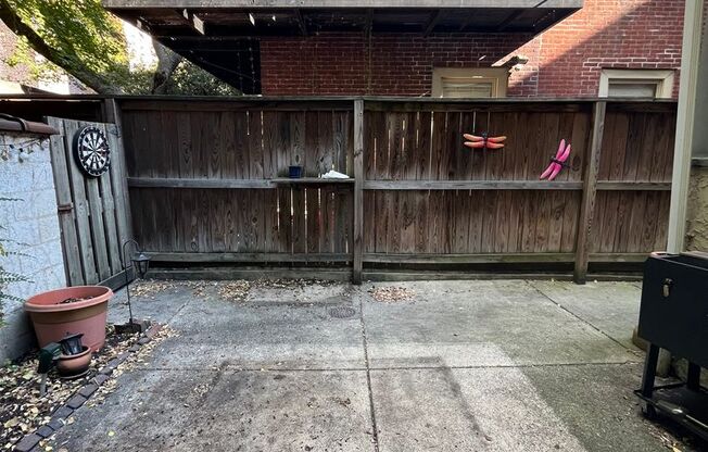 1 bed, 1 bath, $1,850, Unit #3 (1st Floor Rear)