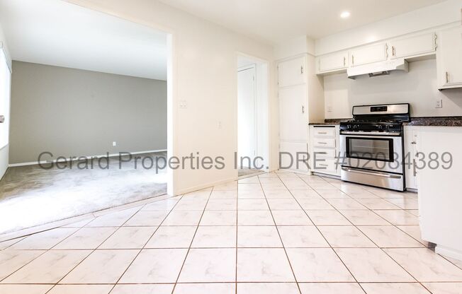 2 beds, 1 bath, $2,495, Unit #2