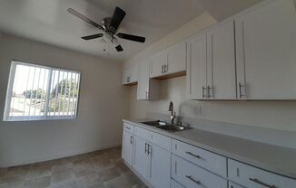 2 beds, 1 bath, $2,195, Unit 67