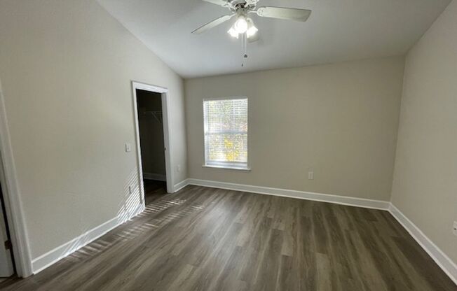 2 beds, 2.5 baths, $1,550, Unit Unit 16