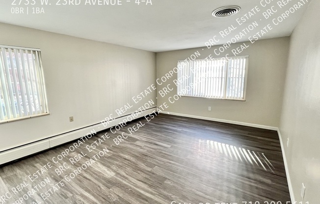 2733 W 23 AVE