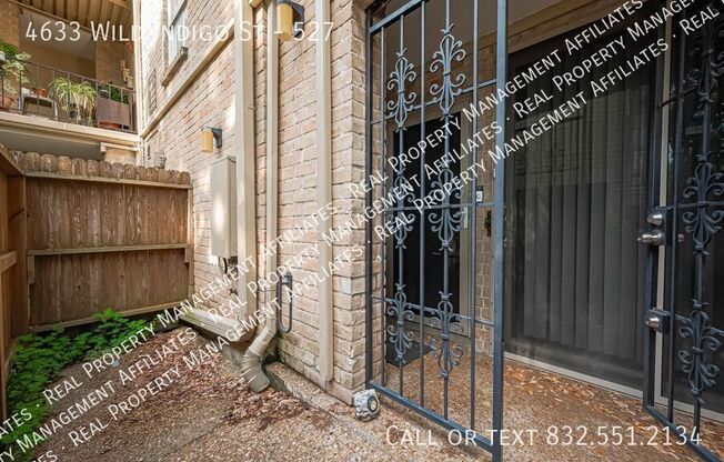 4633 WILD INDIGO ST