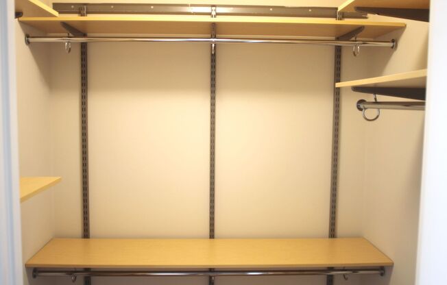 2 beds, 2 baths, 850 sqft, $3,675, Unit 103