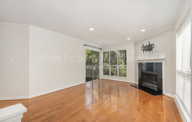 2516 Cranbrook Lane #7