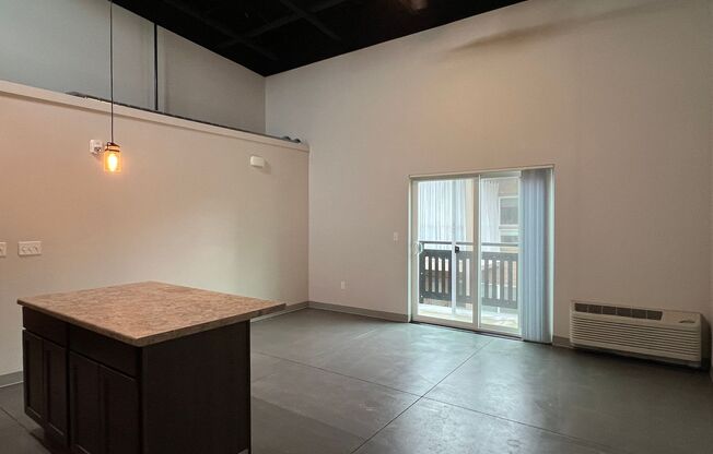 1 bed, 1 bath, $1,360, Unit CPC-A311