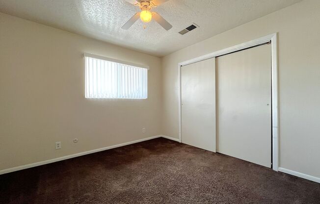 2 beds, 1.5 baths, 948 sqft, $995, Unit Unit 130