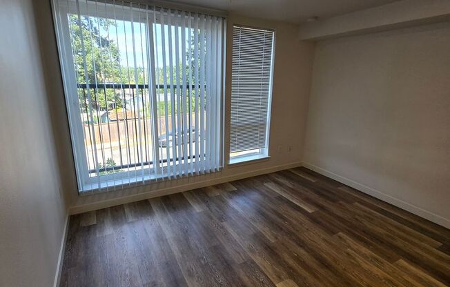 Studio, 1 bath, 356 sqft, $1,550, Unit 205