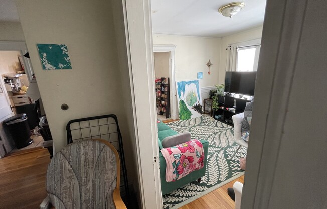 24 Claymoss Rd Apt 1