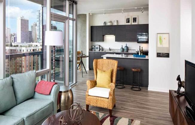 Spacious Floor Plan at Eight O Five, Chicago, 60610