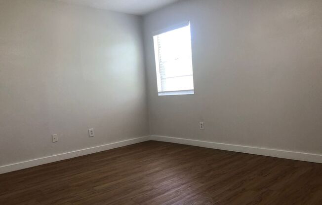 1 bed, 1 bath, 700 sqft, $1,200, Unit OCR-134
