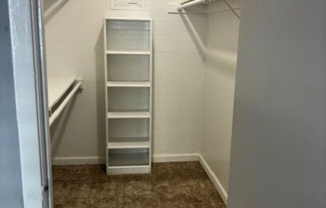 1 bed, 1 bath, 750 sqft, $925, Unit 6801