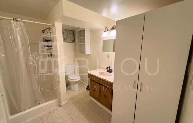 4 beds, 4 baths, $3,250