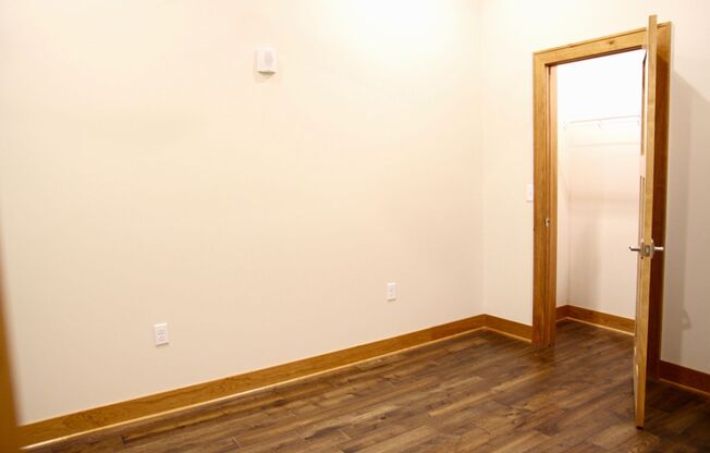 2 beds, 1 bath, 1,121 sqft, $1,995, Unit 209