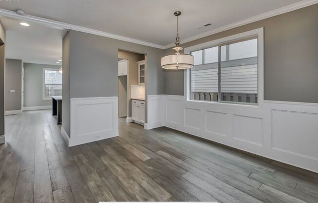 Stunning Executive Home in Cedar Mill/Bethany Area - Pets ok - Avail June 10 2025