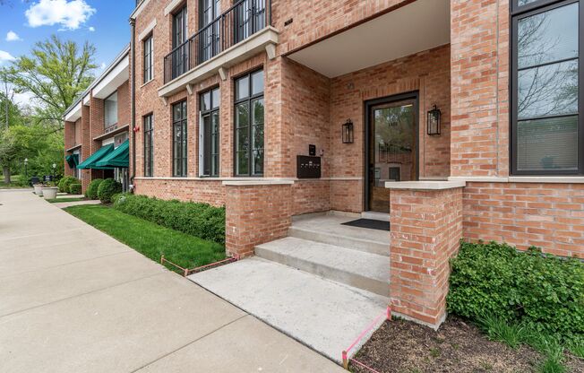 Lake Forest Lofts