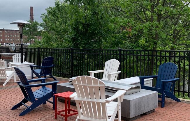2 beds, 2 baths, 1,047 sqft, $2,695, Unit 207