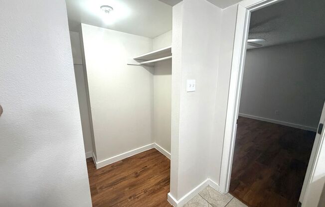 2 beds, 2 baths, 960 sqft, $1,500, Unit ELP2202-162