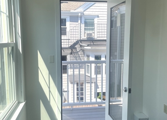 106 OTIS ST